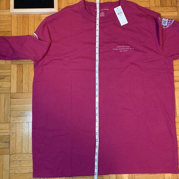NEW AE AMERICAN EAGLE REFLECTIVE LOGO RETRO STYLE Y2K Longsleeve T Shirt - Picture 5 of 11